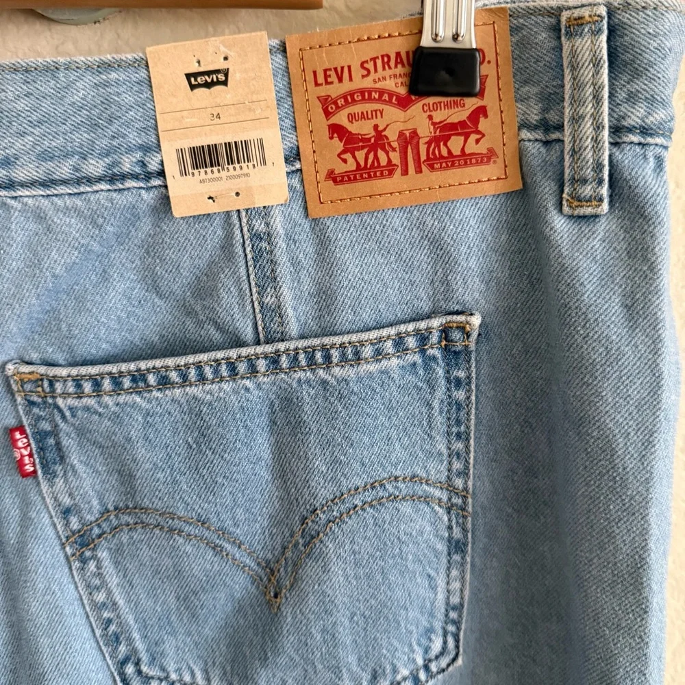 Levi’s Casual Light Blue Denim Maxi Skirt Size 34